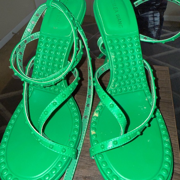 alea wang Shoes - Alea Wang Vibrant Green Strappy Sandals